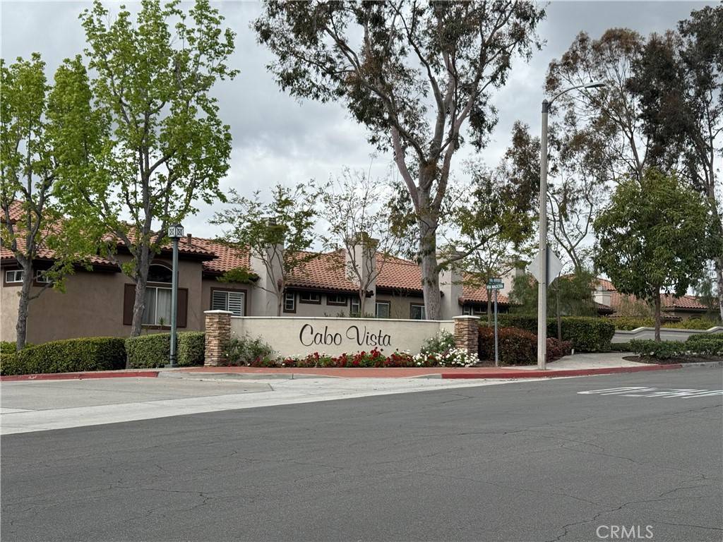 Rancho Santa Margarita, CA 92688,43 Via Madera