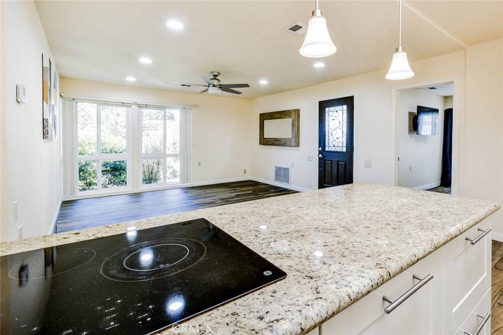 Laguna Woods, CA 92637,2119 Via Puerta #U