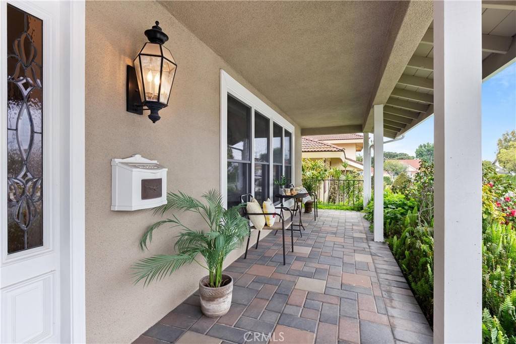 Orange, CA 92867,2610 E Lakeside AVE