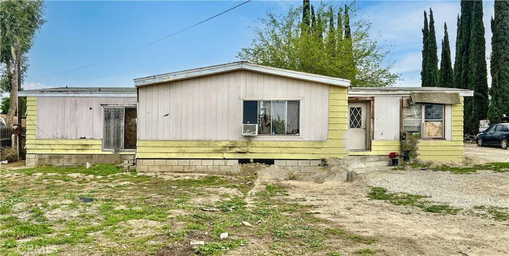 Perris, CA 92570,20785 Burns ST