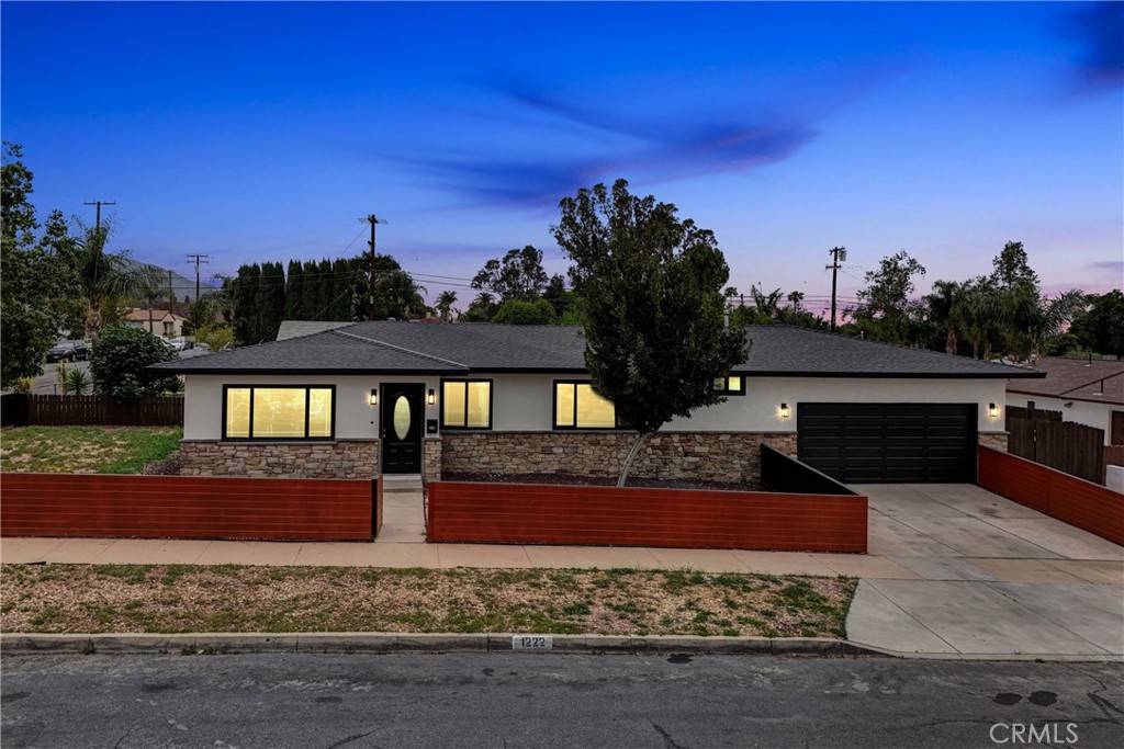 Corona, CA 92882,1222 S Sheridan ST