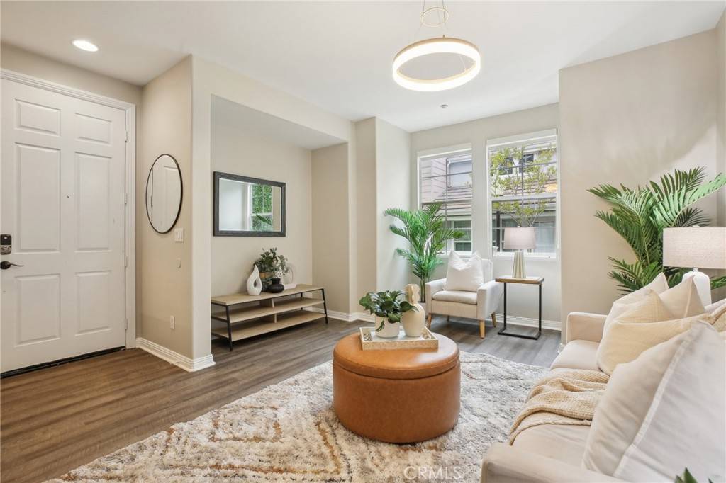 Ladera Ranch, CA 92694,15 Whitworth ST