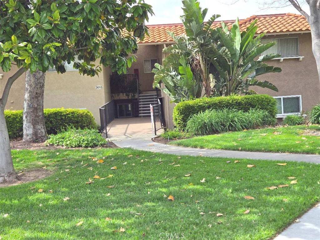 Laguna Woods, CA 92637,3015 Via Buena Vista #D