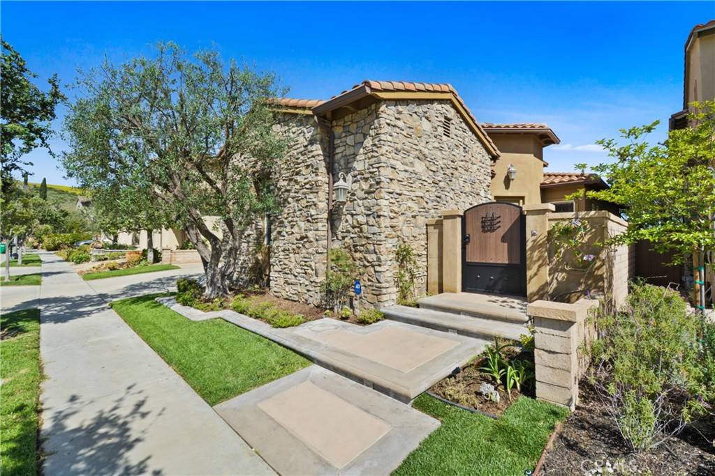 Irvine, CA 92603,115 Capeberry