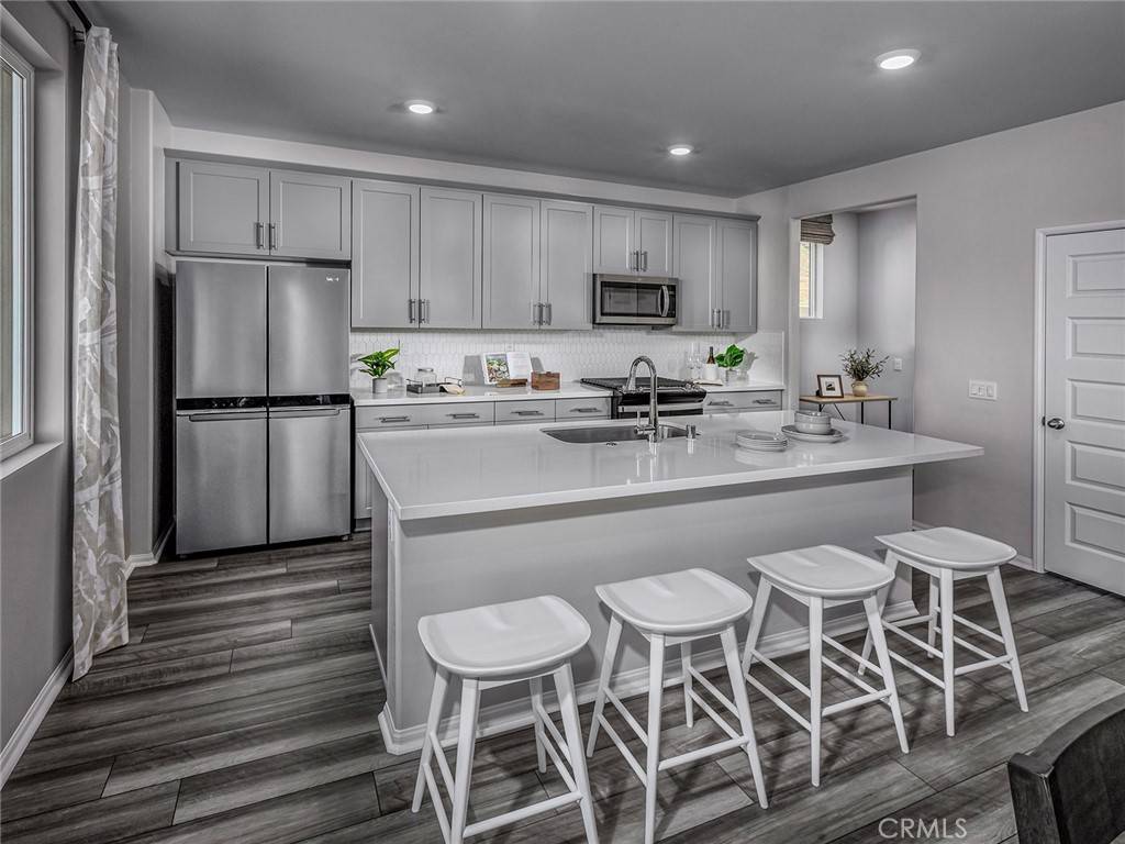 Redlands, CA 92374,2053 Zest ST