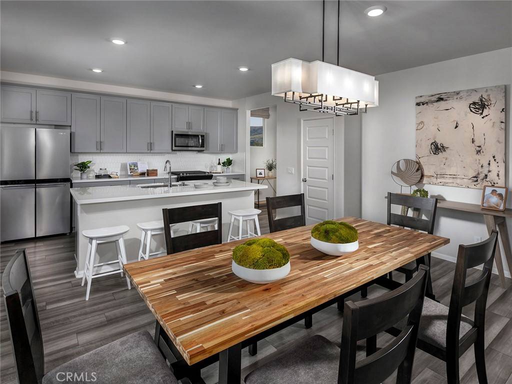 Redlands, CA 92374,2053 Zest ST