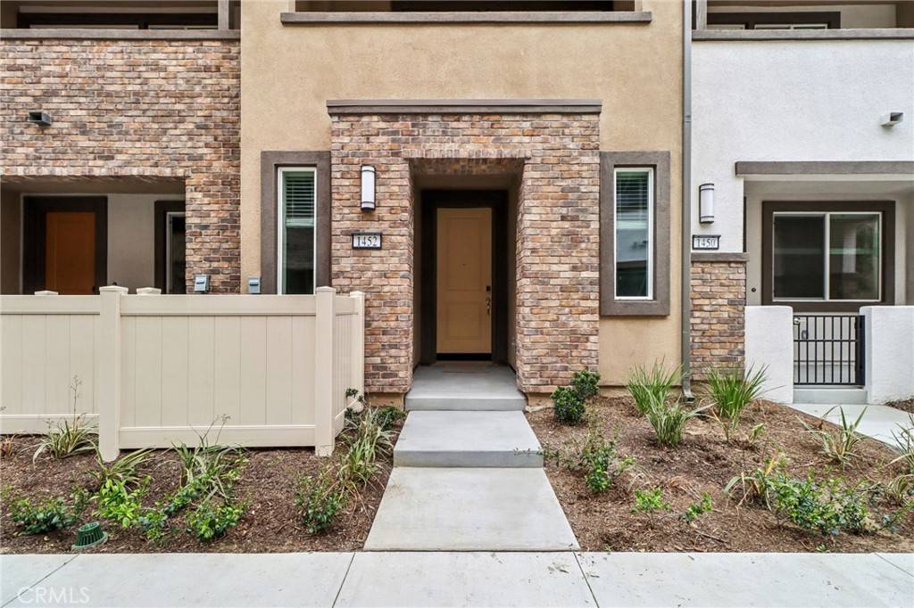 Pomona, CA 91768,1452 Stratus DR