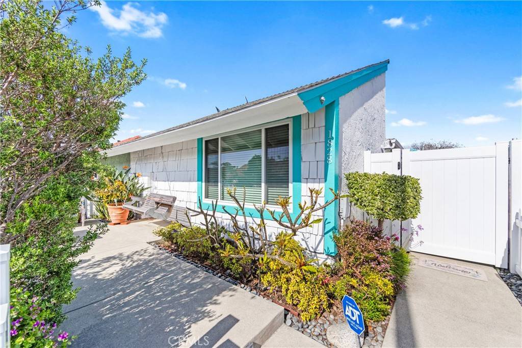 Huntington Beach, CA 92648,1828 Alsuna LN