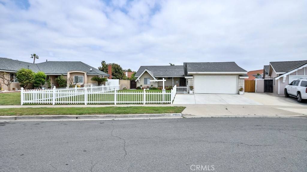 Fountain Valley, CA 92708,11864 Mayflower CIR
