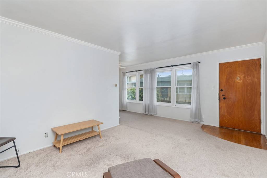 Long Beach, CA 90803,2075 East Appleton Street #6