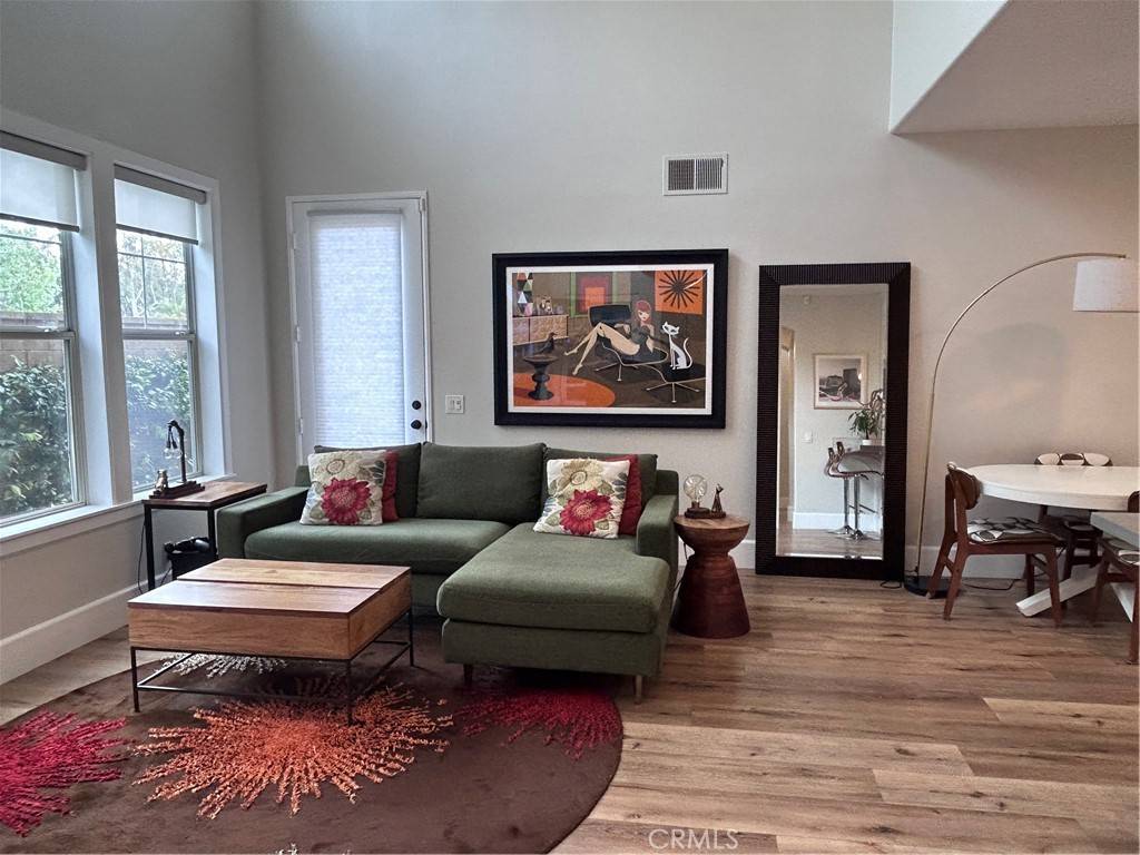 Irvine, CA 92602,22 Mineral King