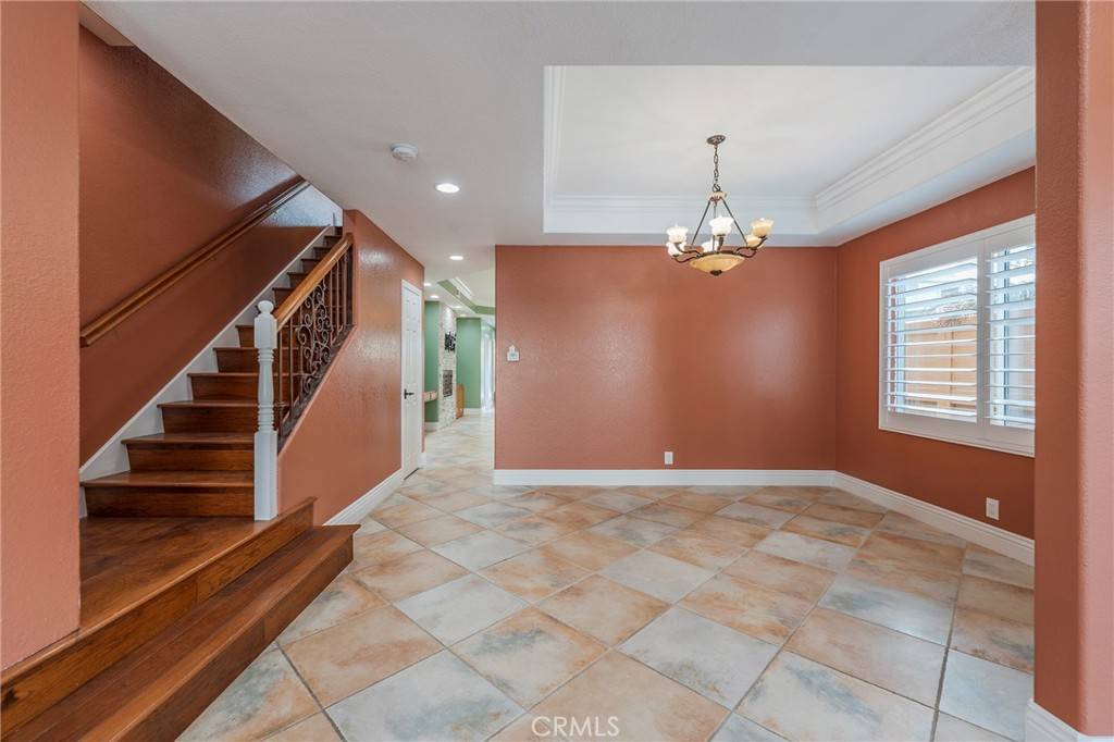 Huntington Beach, CA 92648,206 16th ST