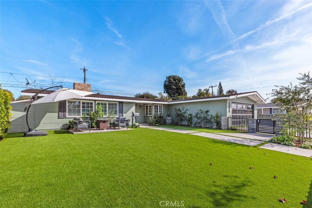 Costa Mesa, CA 92626,2348 Colgate DR