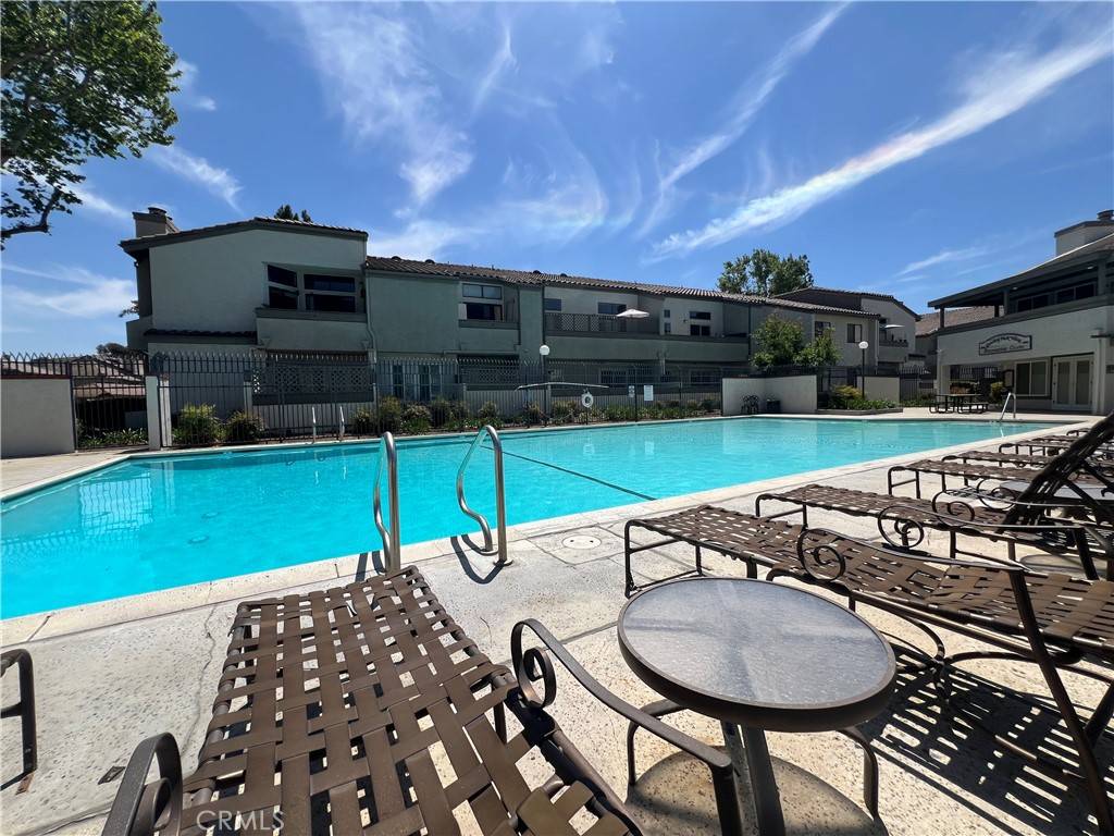 Pomona, CA 91766,38 Brownfield LN