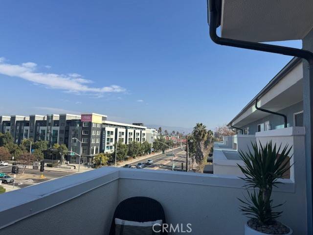 Santa Ana, CA 92701,1818 E 1st ST #510