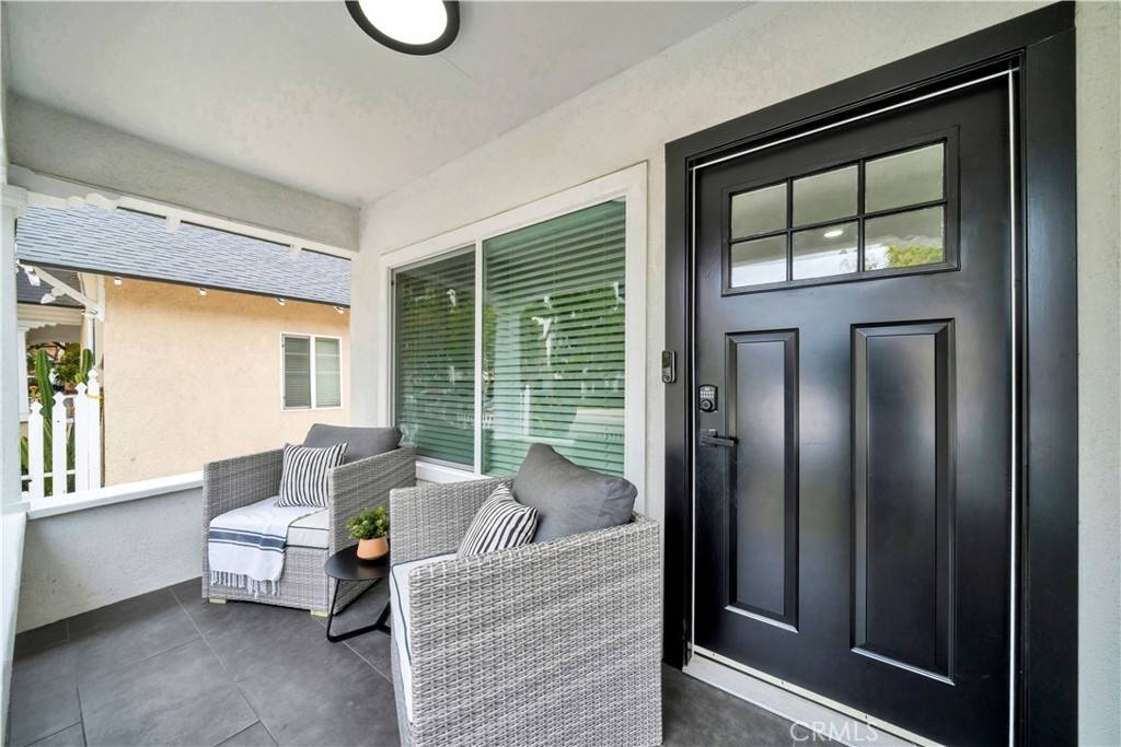 Santa Ana, CA 92703,1026 W 3rd ST