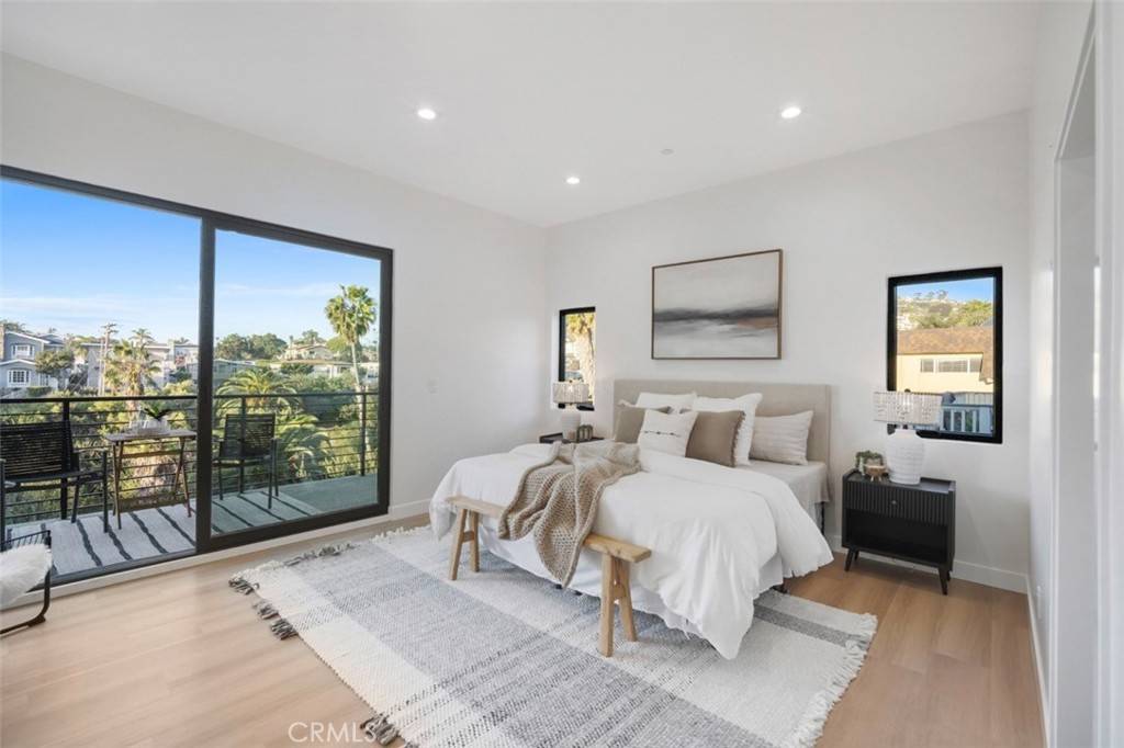 San Clemente, CA 92672,229 Avenida Monterey #B