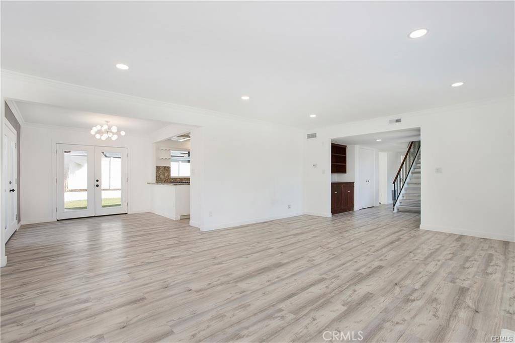 Santa Ana, CA 92705,13772 Sanderstead RD