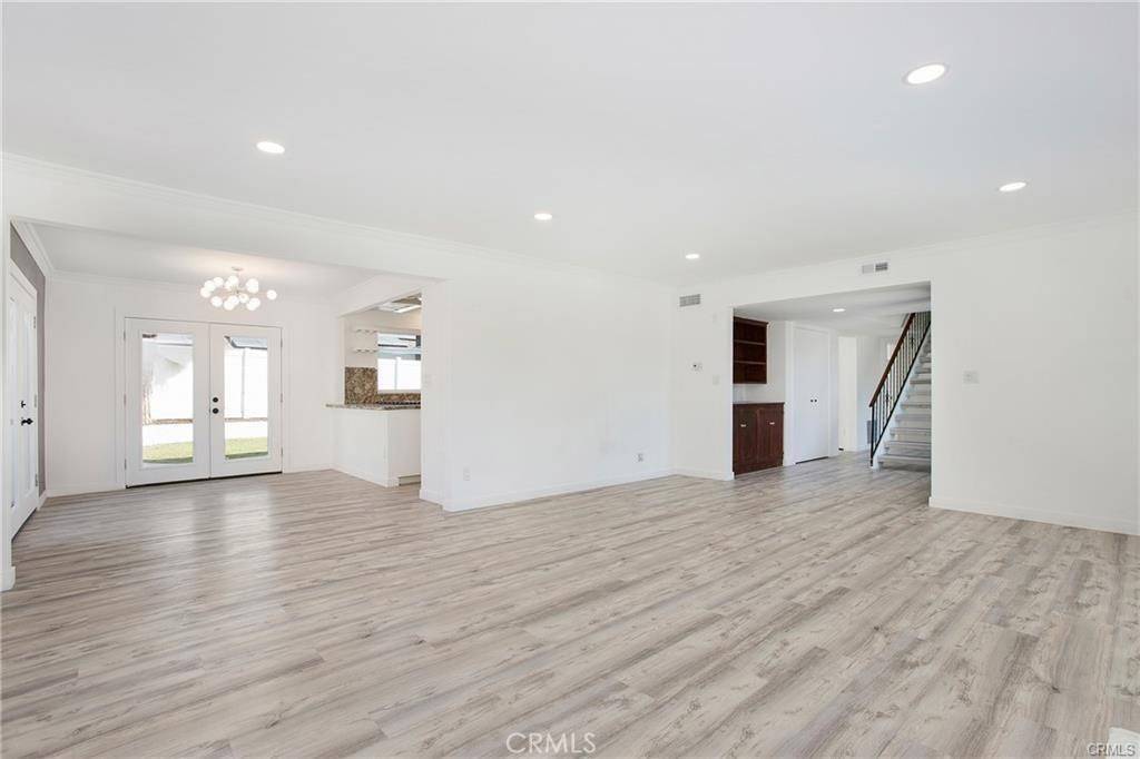 Santa Ana, CA 92705,13772 Sanderstead RD