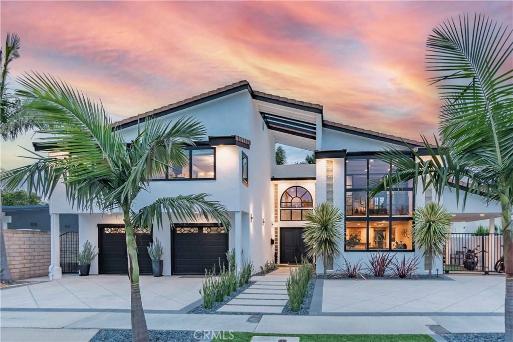 Huntington Beach, CA 92649,16821 Phelps LN