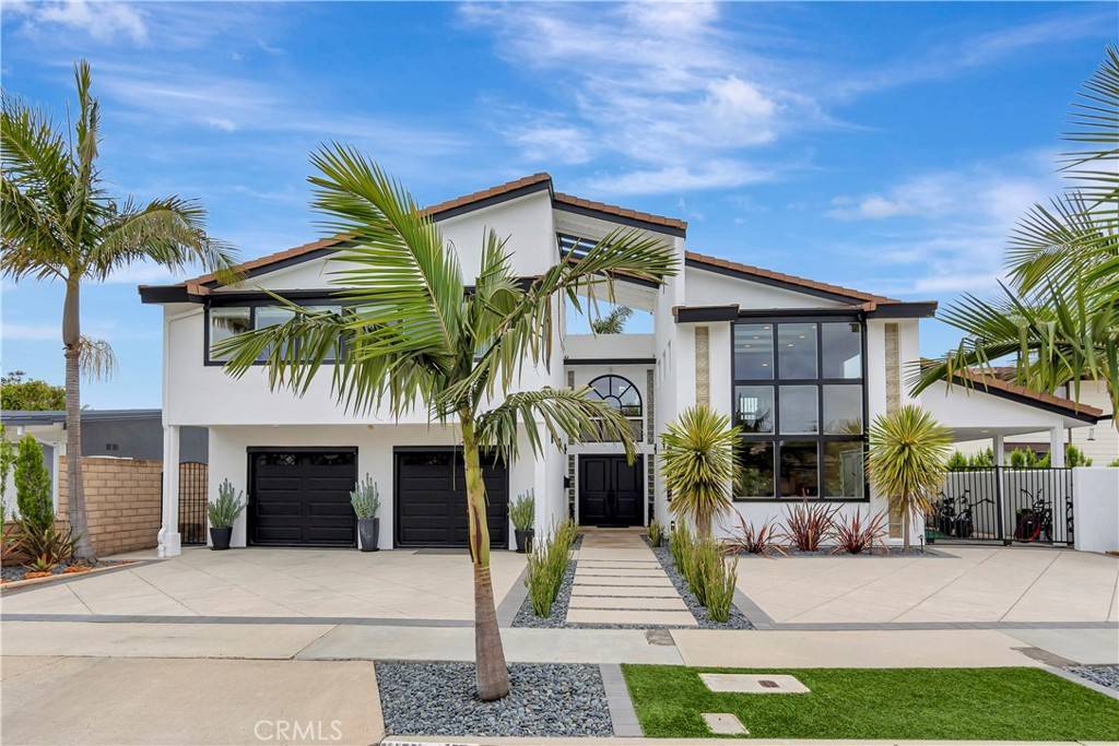 Huntington Beach, CA 92649,16821 Phelps LN