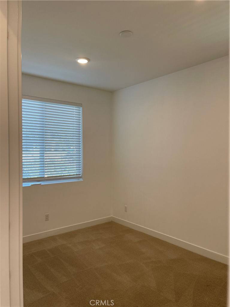 Anaheim, CA 92804,2317 W Broadway #5