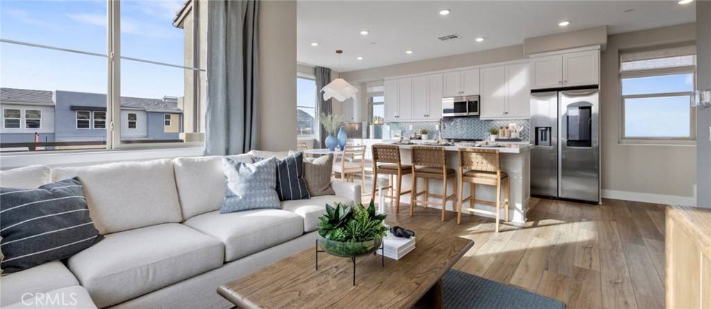 Rancho Mission Viejo, CA 92694,302 Fawn ST