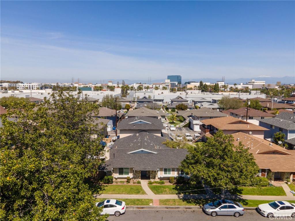 Huntington Beach, CA 92647,7601 Amazon DR