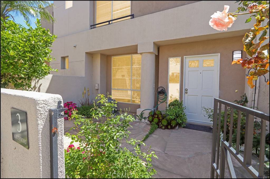 Aliso Viejo, CA 92656,3 Southwind