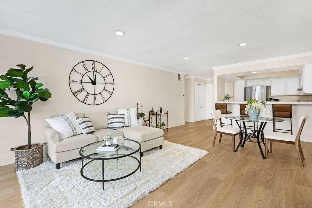 Signal Hill, CA 90755,2599 Walnut Ave unit #330