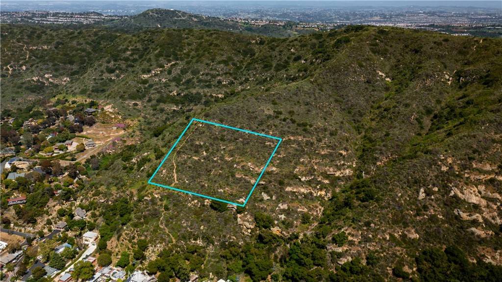 Laguna Beach, CA 92651,20940 Laguna Canyon RD