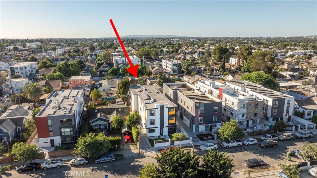Los Angeles, CA 90018,1444 W 37th ST
