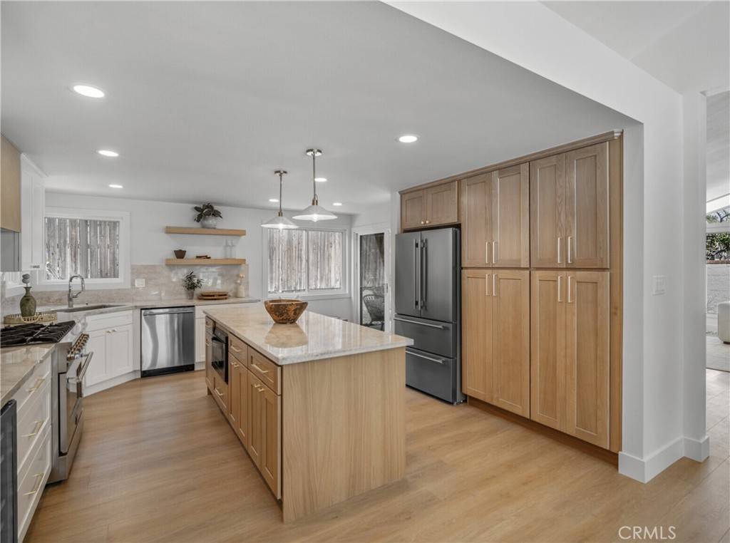 Whittier, CA 90603,10015 Santa Gertrudes AVE