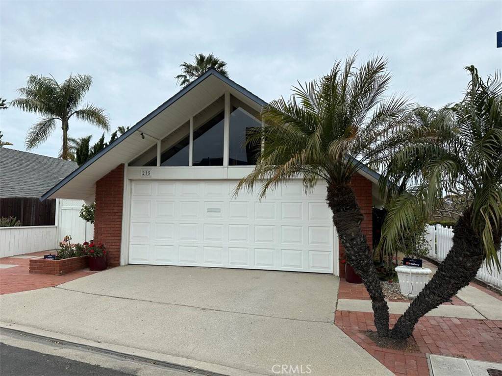Newport Beach, CA 92663,215 Jo Anne PL