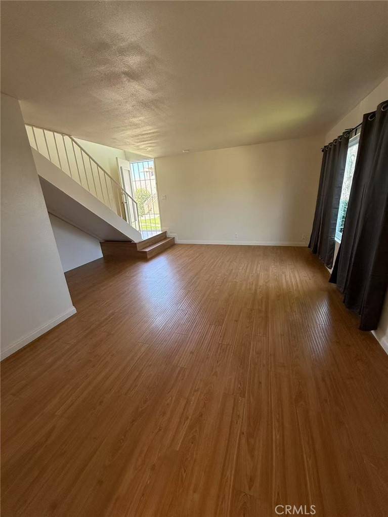 Irvine, CA 92604,90 Elksford AVE #1