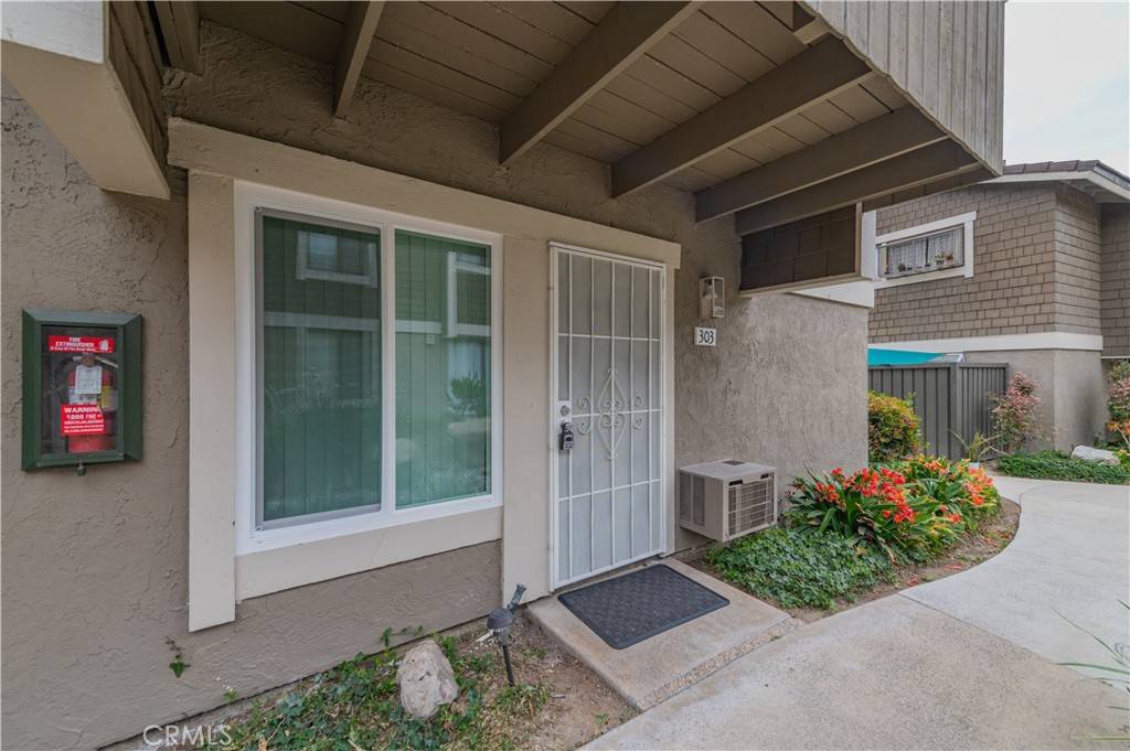 Irvine, CA 92620,303 Streamwood