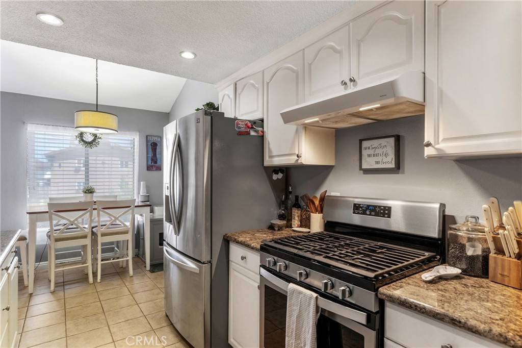 Fullerton, CA 92831,2956 Haddonfield LOOP
