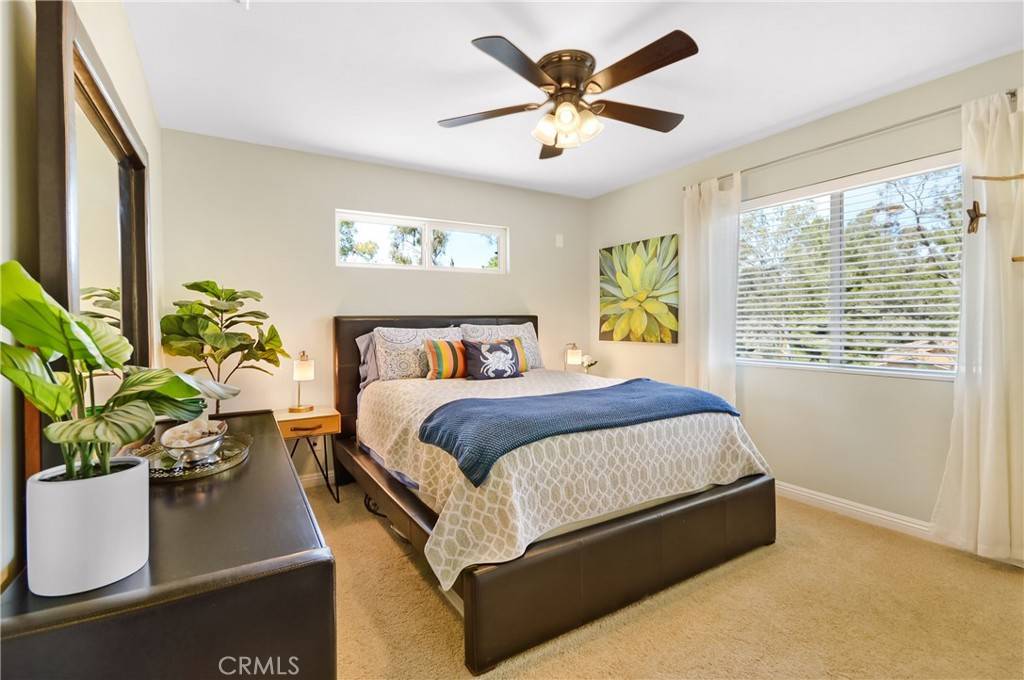 Poway, CA 92064,14243 High Valley RD