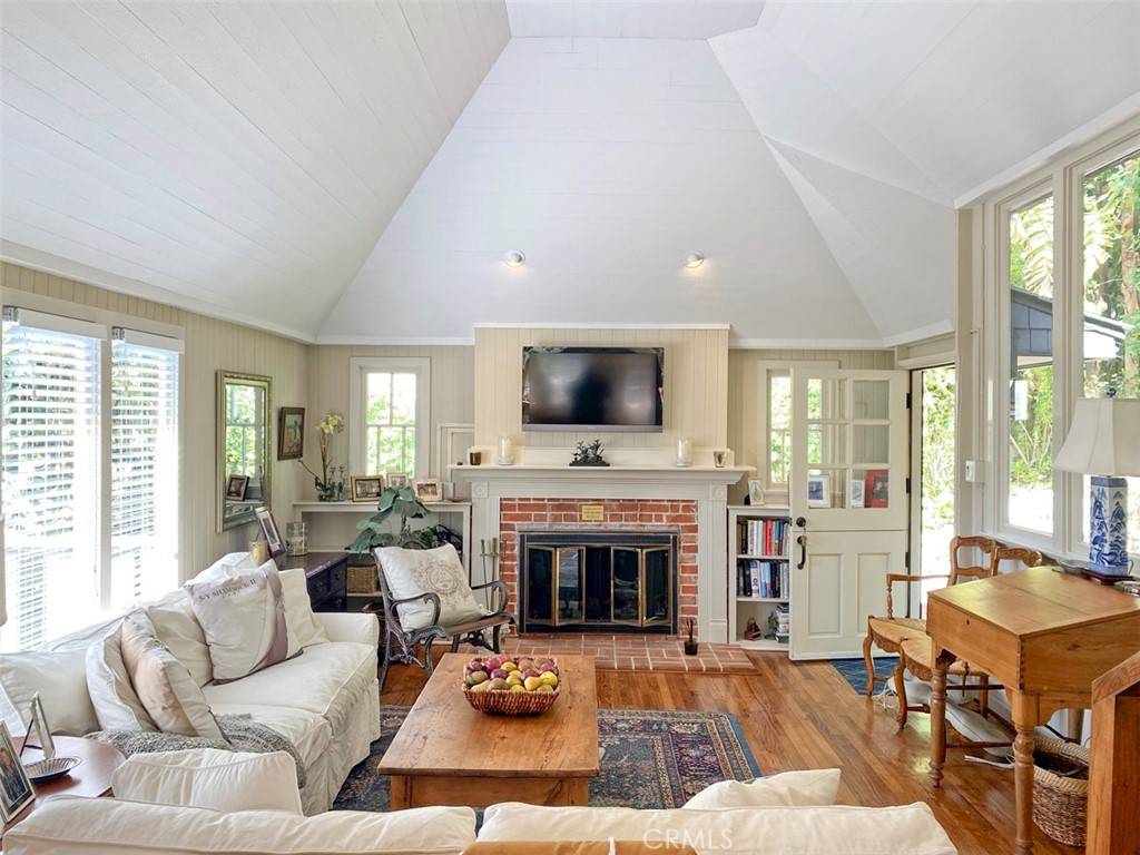 Laguna Beach, CA 92651,670 Virginia Park DR