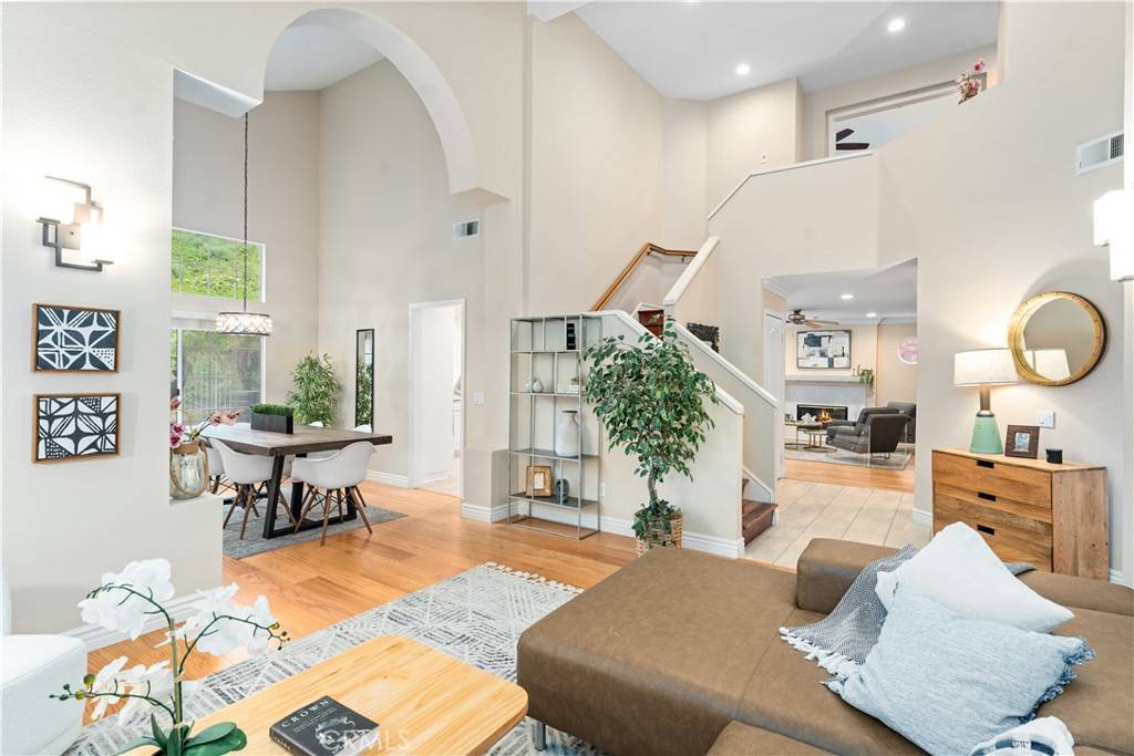 Corona, CA 92882,1535 San Almada RD