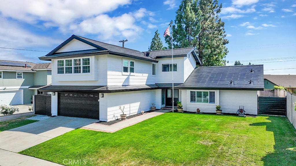 Placentia, CA 92870,444 Pinehurst AVE