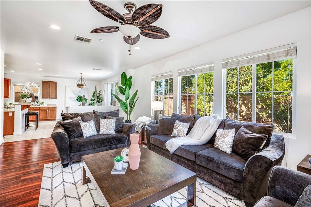 Fontana, CA 92337,16438 Gala AVE