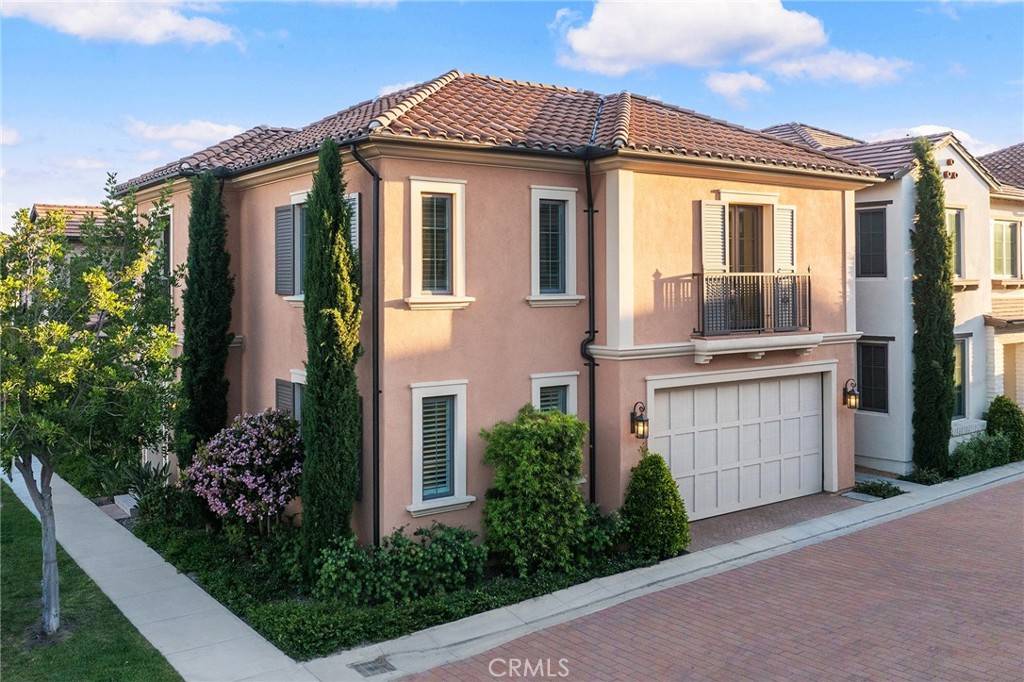 Irvine, CA 92602,141 Dolci