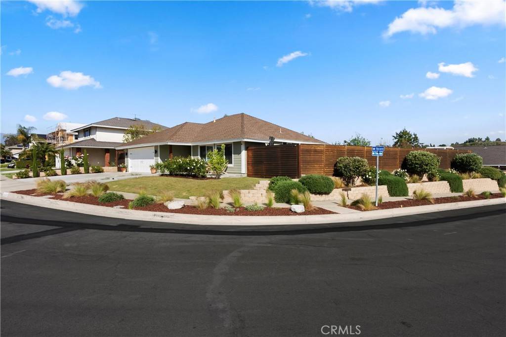 Lake Forest, CA 92630,22682 Revere RD