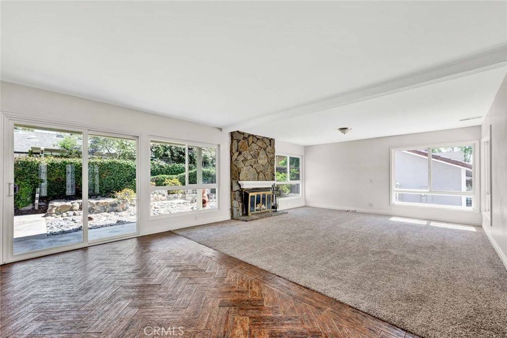 Lake Forest, CA 92630,22732 Islamare LN