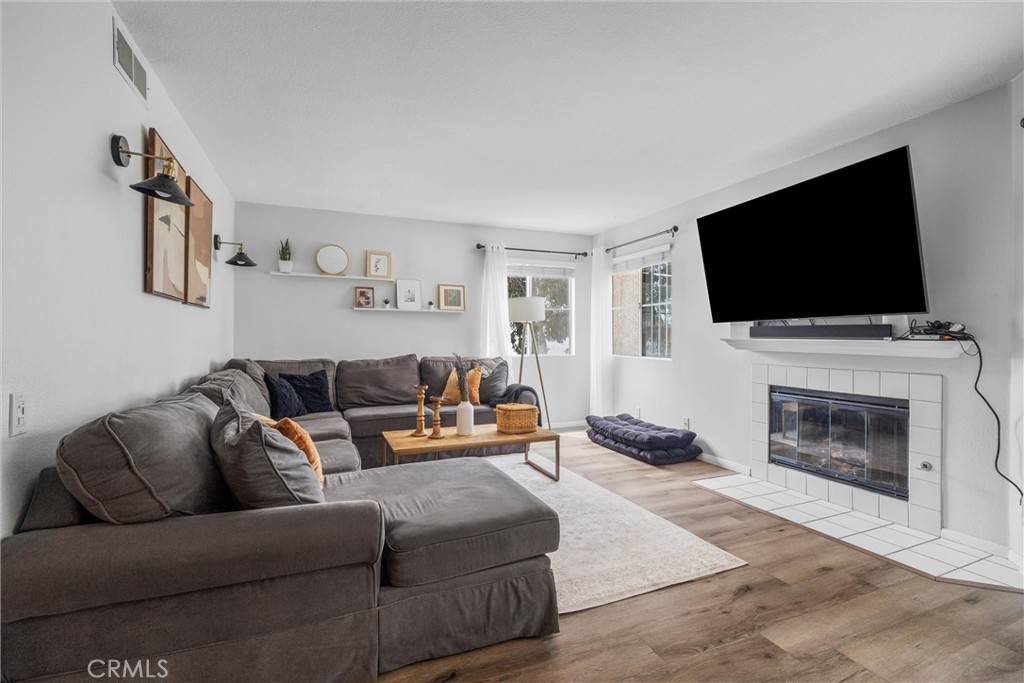 Long Beach, CA 90804,3605 E Anaheim ST #224