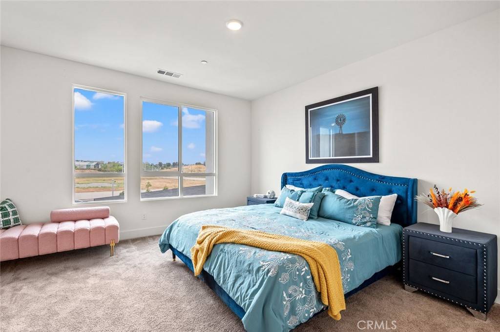 Tustin, CA 92782,16180 Summer Sky Pl