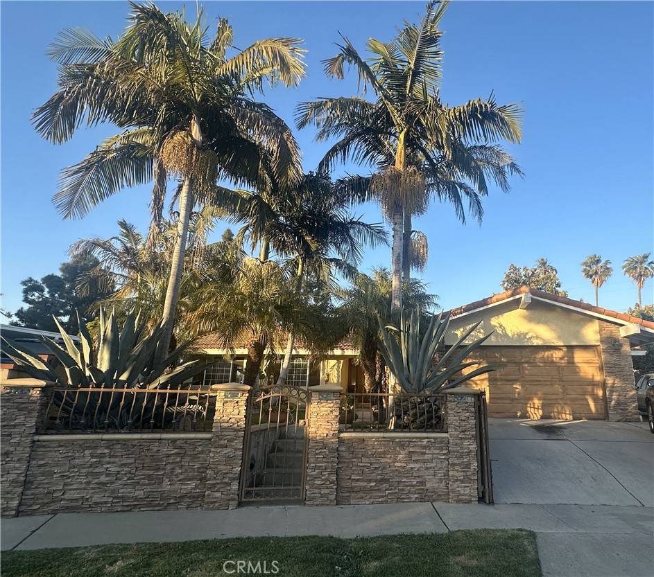 Santa Ana, CA 92707,1601 Halladay ST