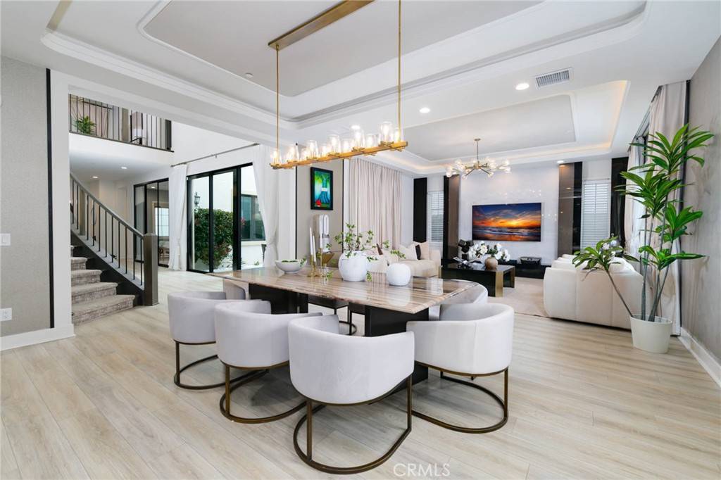 114 Interstellar Irvine, CA 92618