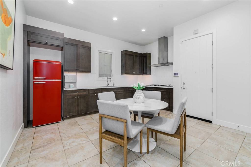 114 Interstellar Irvine, CA 92618